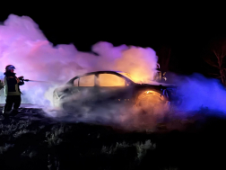 Teljes egészében égett az autó