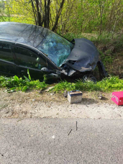 Baleset Mende és Sülysáp között