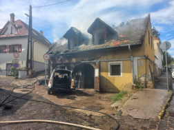 A tűzoltók megakadályozták a lángok továbbterjedését