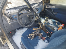 A tűz átterjedt az utastérre is