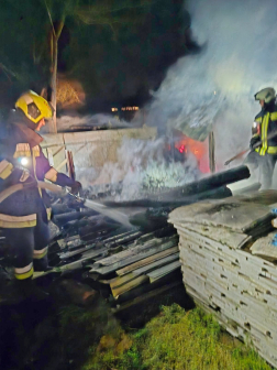A tűzoltók átvizsgálták a területet