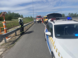 Motorkerékpáros és egy személygépkocsi ütközött össze