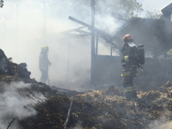 Kigyulladt egy állattartó telep 