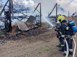 Kigyulladt egy állattartó telep 