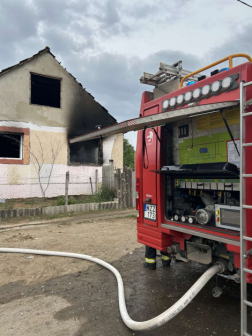 A tűzoltók eloltották a lángokat