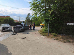 A tűzoltók megszüntették a forgalmi akadályt