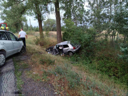 Két személygépkocsi ütközött össze