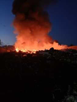 Kigyulladt egy hulladéklerakó telep 