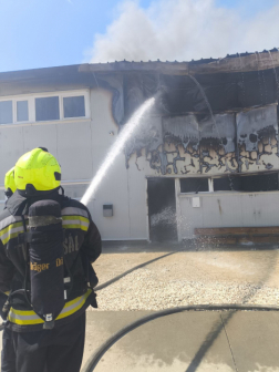 A tűzoltók megakadályozták a lángok továbbterjedését