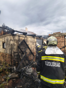 A tüzet az érdi tűzoltók oltották el