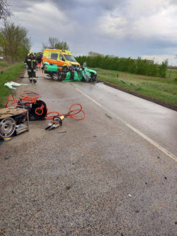 Súlyos baleset Nagykáta közelében