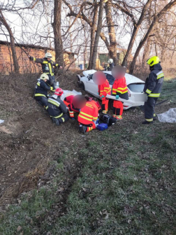 Lesodródott az útról egy gépkocsi Gyömrő és Üllő között