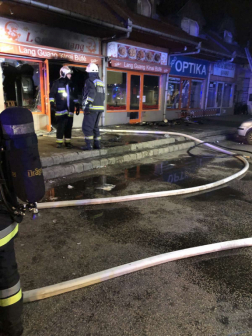 Ötven négyzetméteres étteremben keletkezett tűz